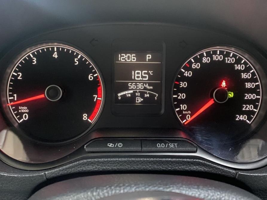 Volkswagen Polo V Рестайлинг Курск  - изображение 10