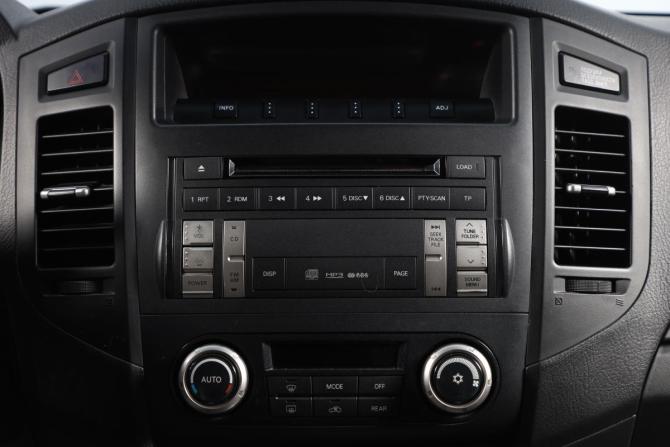 Mitsubishi Pajero IV Рестайлинг 1 с пробегом 2012 года, цена 2 349 000 рублей, 238000 км, внедорожник, Автокод Объявления