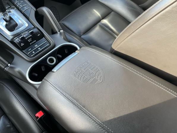 Porsche Cayenne II Рестайлинг (958) с пробегом 2015 года, цена 2 799 000 рублей, 216530 км, внедорожник, Автокод Объявления