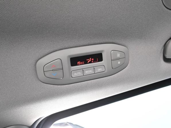 Kia Carnival III с пробегом 2019 года, цена 3 255 000 рублей, 93920 км, минивэн, Автокод Объявления