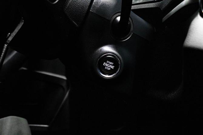 Skoda Karoq I с пробегом 2020 года, цена 2 149 000 рублей, 180679 км, внедорожник, Автокод Объявления