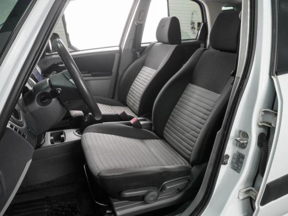 Suzuki SX4 I (Classic) Рестайлинг с пробегом 2011 года, цена 864 000 рублей, 156286 км, хэтчбек, Автокод Объявления