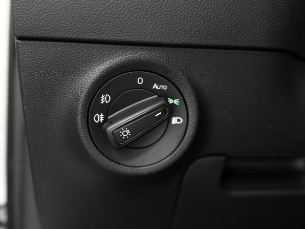 Skoda Karoq I с пробегом 2021 года, цена 2 590 000 рублей, 88090 км, внедорожник, Автокод Объявления