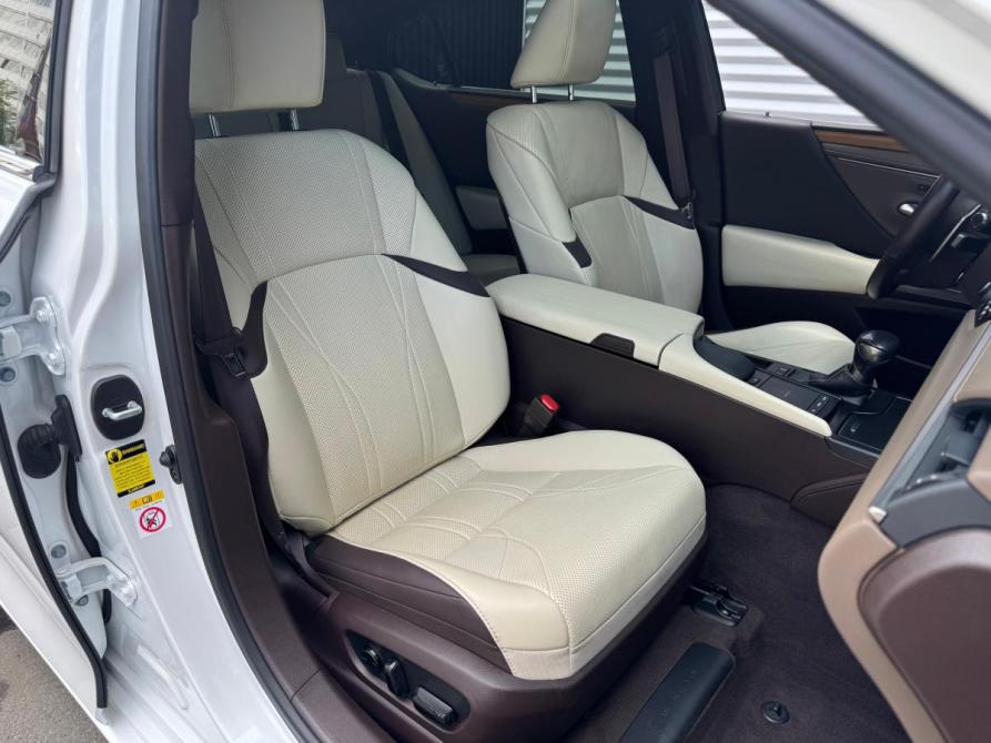 Lexus ES VII Иркутск  - изображение 36