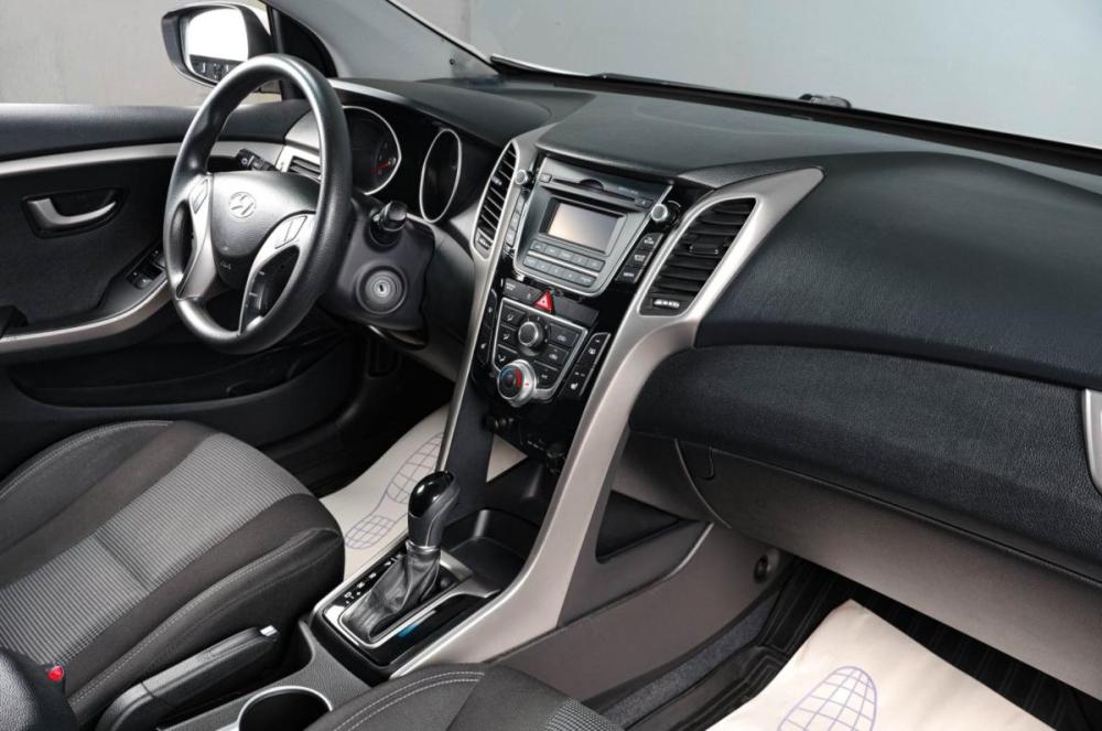 Hyundai i30 II Тюмень  - изображение 11