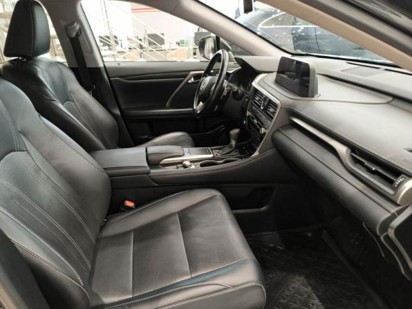 Lexus RX IV Рестайлинг с пробегом 2019 года, цена 4 099 000 рублей, 76000 км, внедорожник, Автокод Объявления