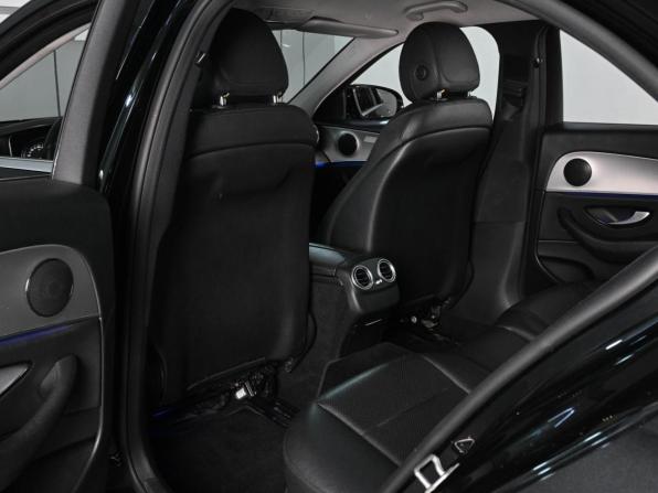 Mercedes-Benz E-Класс V (W213 S213 C238) с пробегом 2018 года, цена 2 649 000 рублей, 114603 км, седан, Автокод Объявления