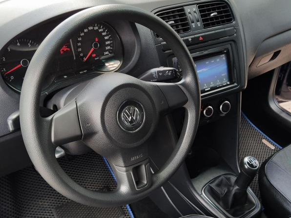 Volkswagen Polo V с пробегом 2012 года, цена 699 000 рублей, 154908 км, седан, Автокод Объявления