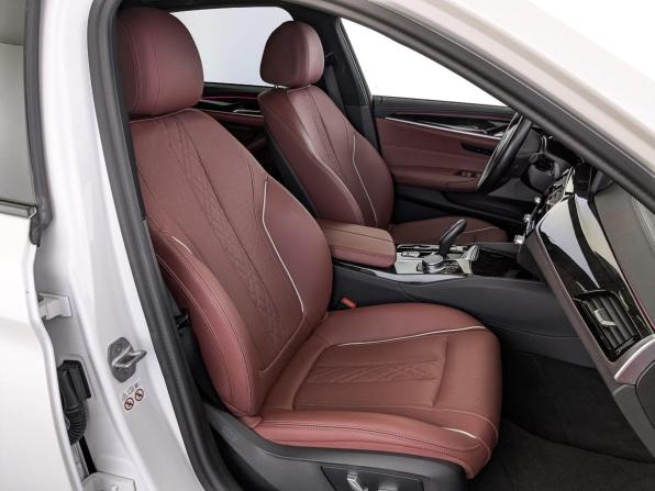 BMW 5 серии VII (G30/G31/G38) Рестайлинг с пробегом 2023 года, цена 5 445 000 рублей, 21441 км, седан, Автокод Объявления