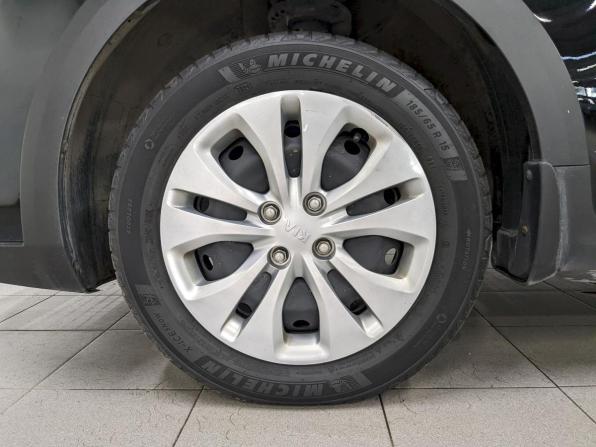 Kia Rio IV Рестайлинг с пробегом 2021 года, цена 1 690 000 рублей, 112000 км, хэтчбек, Автокод Объявления