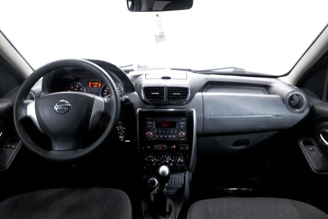 Nissan Terrano III (D10) с пробегом 2015 года, цена 1 199 000 рублей, 179541 км, внедорожник, Автокод Объявления