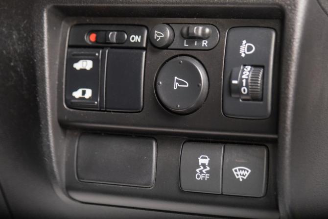 Honda Freed I с пробегом 2012 года, цена 1 199 000 рублей, 168000 км, компактвэн, Автокод Объявления
