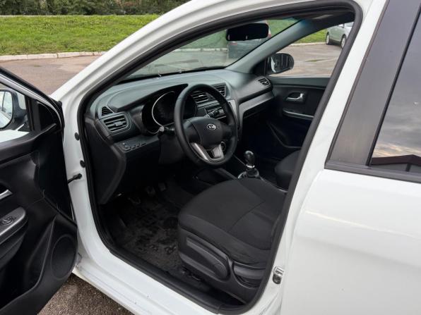 Kia Rio III с пробегом 2012 года, цена 630 000 рублей, 184000 км, седан, Автокод Объявления