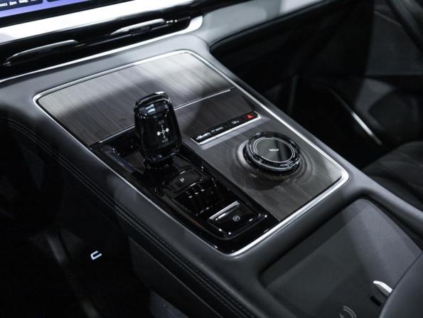 Geely Monjaro I Рестайлинг с пробегом 2025 года, цена 3 810 000 рублей, 22000 км, внедорожник, Автокод Объявления