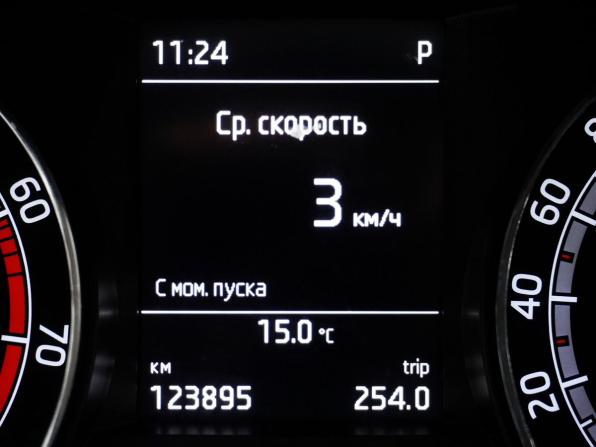 Skoda Rapid I Рестайлинг с пробегом 2017 года, цена 1 218 000 рублей, 123894 км, лифтбек, Автокод Объявления