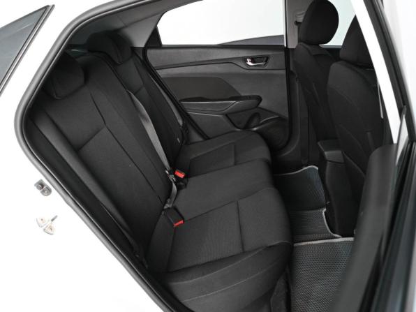 Hyundai Solaris II Рестайлинг с пробегом 2021 года, цена 1 450 000 рублей, 77490 км, седан, Автокод Объявления