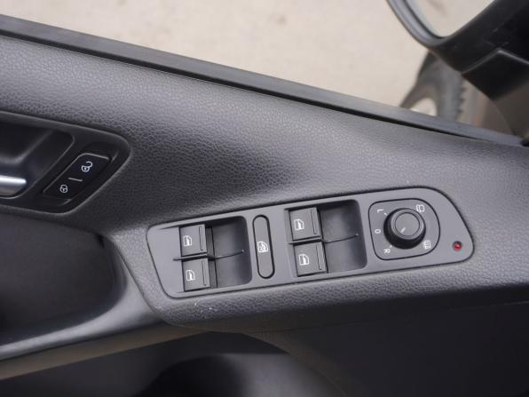 Volkswagen Tiguan I Рестайлинг с пробегом 2015 года, цена 1 143 000 рублей, 179052 км, внедорожник, Автокод Объявления