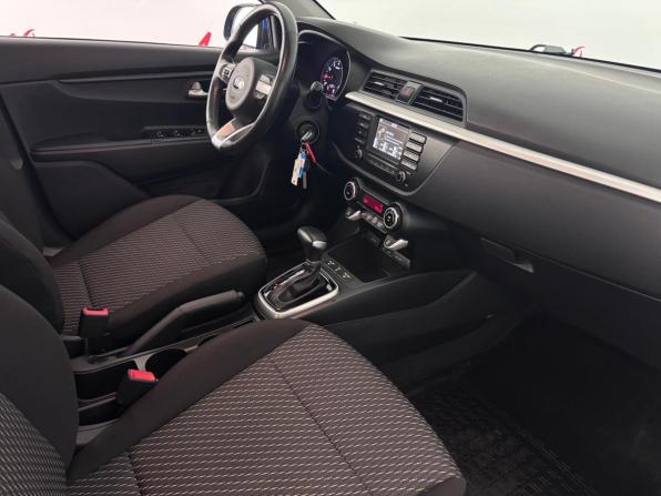 Kia Rio IV с пробегом 2019 года, цена 1 699 000 рублей, 56000 км, хэтчбек, Автокод Объявления