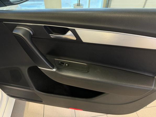 Volkswagen Passat B7 с пробегом 2012 года, цена 1 300 000 рублей, 103000 км, седан, Автокод Объявления