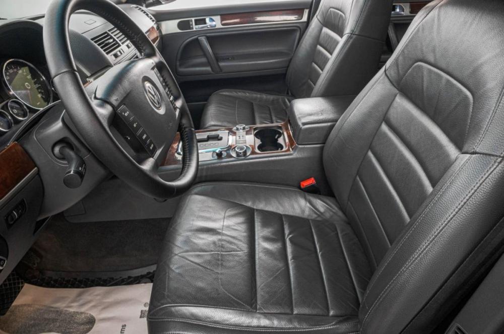 Volkswagen Touareg I Рестайлинг Барнаул  - изображение 11