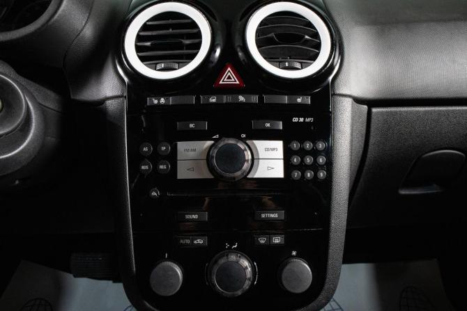 Opel Corsa D с пробегом 2012 года, цена 809 000 рублей, 76500 км, хэтчбек, Автокод Объявления