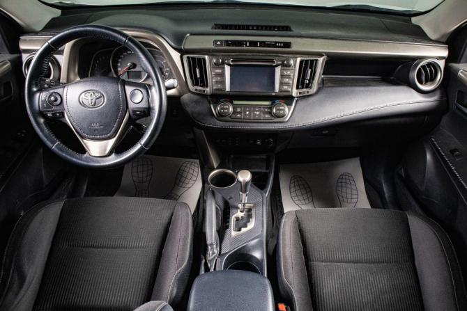 Toyota RAV4 IV (XA40) с пробегом 2014 года, цена 2 409 000 рублей, 70049 км, внедорожник, Автокод Объявления
