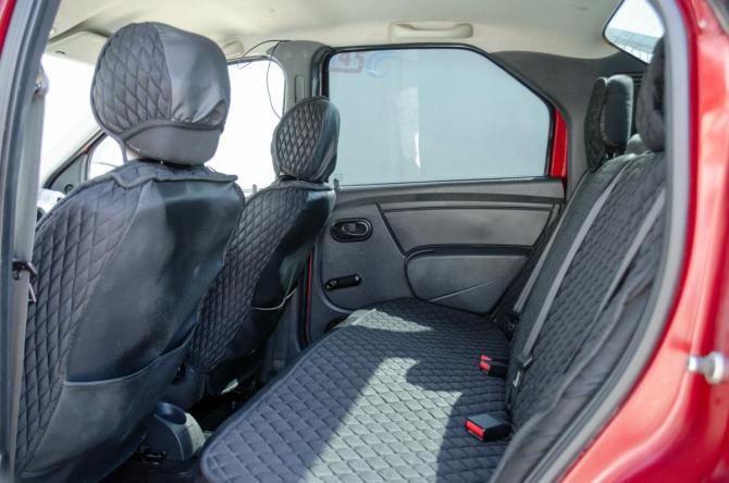 Renault Logan I Рестайлинг с пробегом 2012 года, цена 350 000 рублей, 210000 км, седан, Автокод Объявления