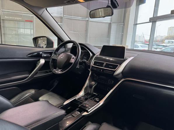 Mitsubishi Eclipse Cross I с пробегом 2018 года, цена 1 560 000 рублей, 193530 км, внедорожник, Автокод Объявления