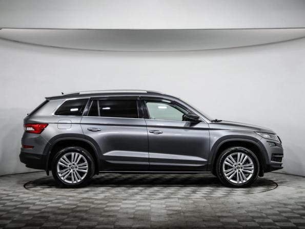 Skoda Kodiaq I с пробегом 2018 года, цена 2 499 000 рублей, 143508 км, внедорожник, Автокод Объявления