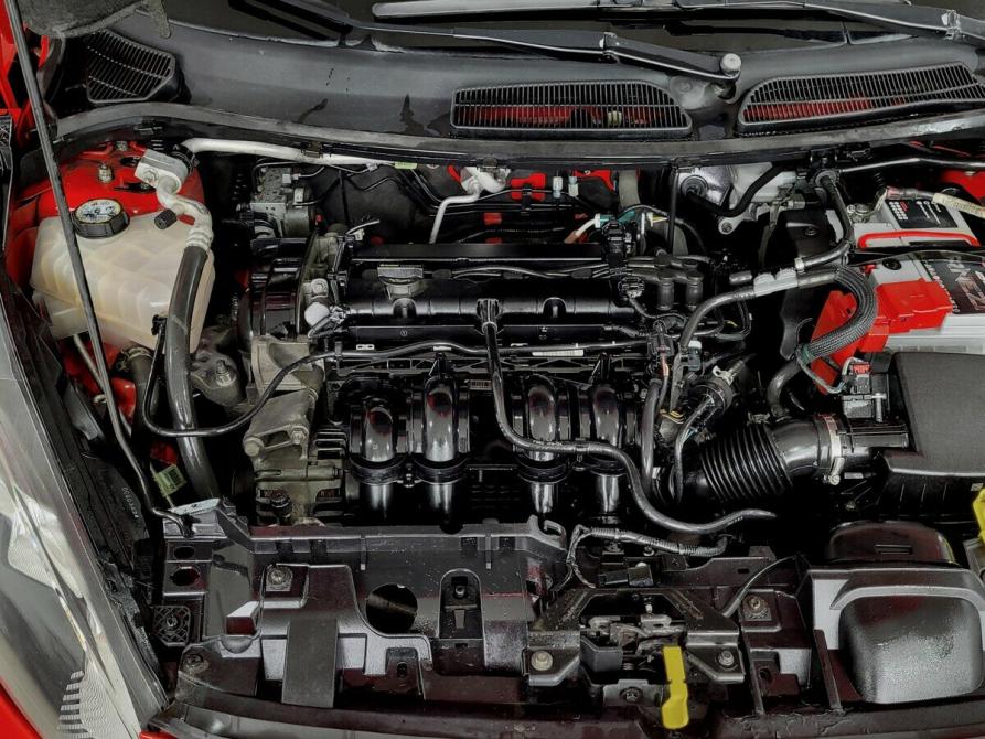 Ford Fiesta Mk6 Рестайлинг Москва  - изображение 14