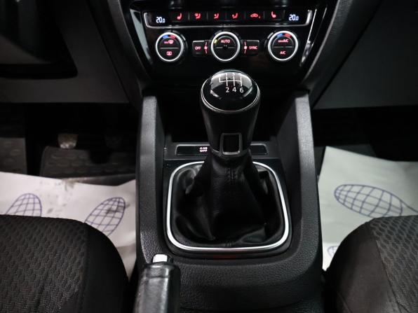Volkswagen Jetta VI с пробегом 2012 года, цена 882 500 рублей, 142983 км, седан, Автокод Объявления