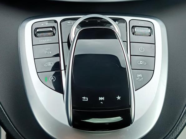 Mercedes-Benz V-Класс III (W447) Рестайлинг с пробегом 2020 года, цена 5 750 000 рублей, 100000 км, минивэн, Автокод Объявления