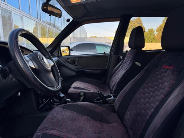 Chevrolet Niva I Рестайлинг с пробегом 2013 года, цена 450 000 рублей, 98375 км, внедорожник, Автокод Объявления
