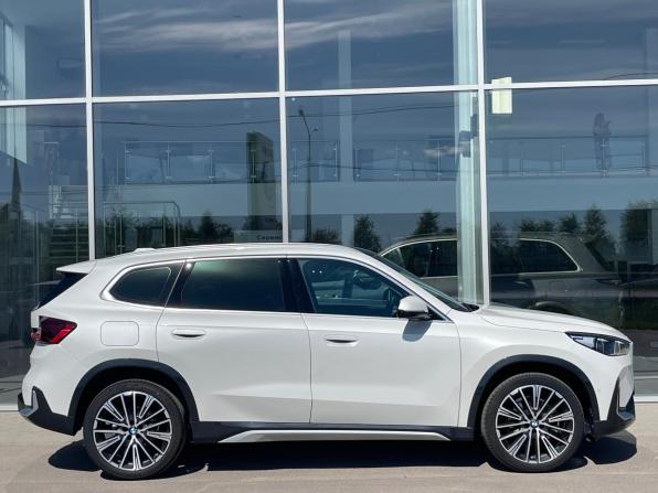 BMW X1 III (U11/U12) с пробегом 2025 года, цена 5 499 000 рублей, 4800 км, внедорожник, Автокод Объявления