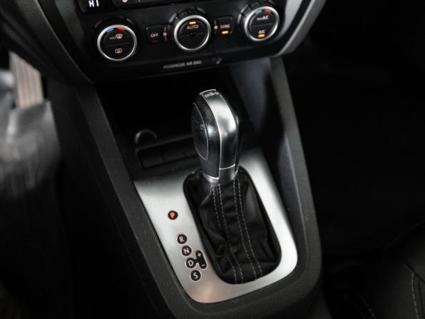 Volkswagen Jetta VI с пробегом 2013 года, цена 740 000 рублей, 209268 км, седан, Автокод Объявления