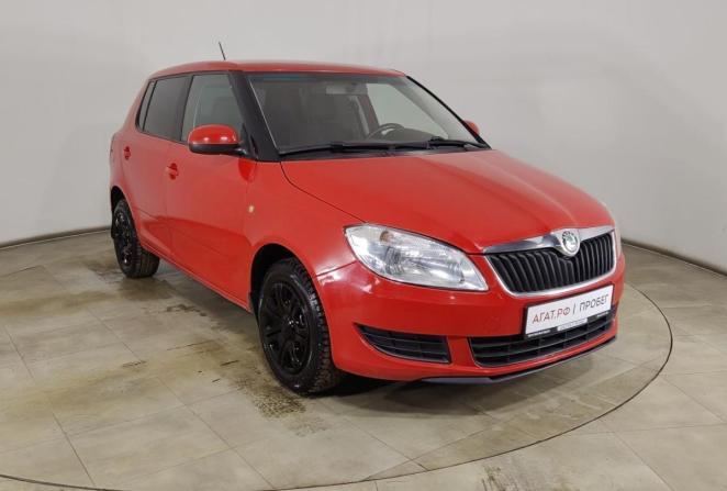 Skoda Fabia II Рестайлинг с пробегом 2012 года, цена 428 000 рублей, 222000 км, хэтчбек, Автокод Объявления