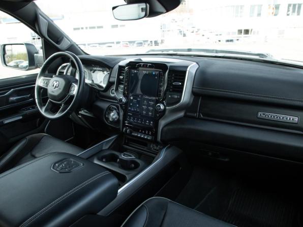 Ram 1500 V с пробегом 2023 года, цена 7 799 000 рублей, 46760 км, offers.body_type.unknown, Автокод Объявления