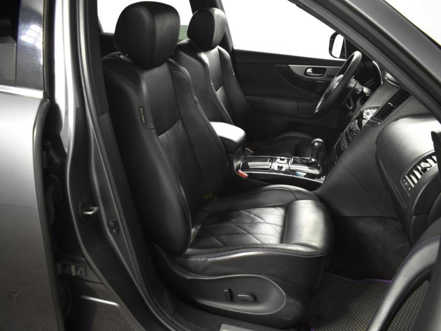 Infiniti QX70 Казань  - изображение 8