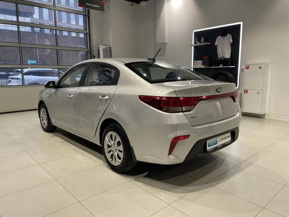 Kia Rio IV с пробегом 2018 года, цена 1 050 000 рублей, 130348 км, седан, Автокод Объявления