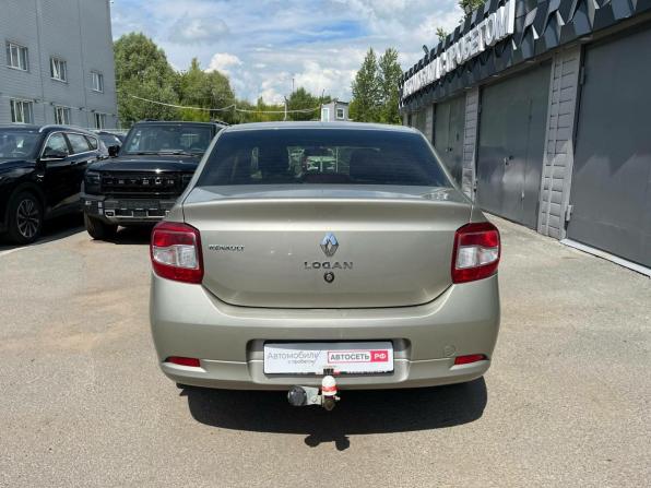 Renault Logan II с пробегом 2017 года, цена 739 540 рублей, 79380 км, седан, Автокод Объявления