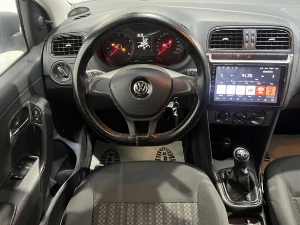 Volkswagen Polo V Рестайлинг с пробегом 2017 года, цена 1 073 000 рублей, 94008 км, седан, Автокод Объявления