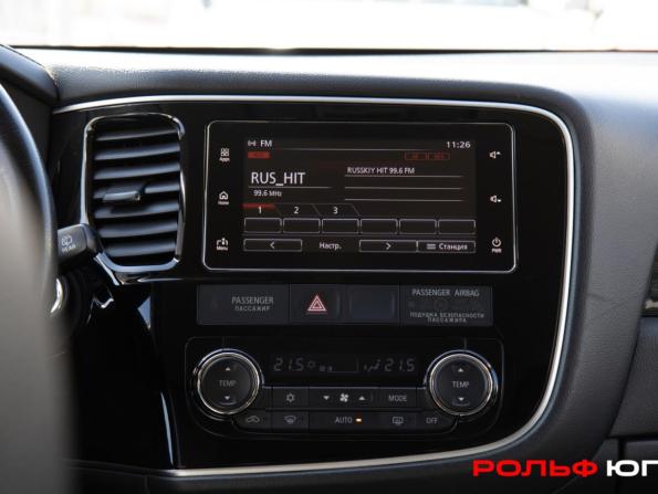 Mitsubishi Outlander III Рестайлинг 2 с пробегом 2018 года, цена 1 998 000 рублей, 101059 км, внедорожник, Автокод Объявления