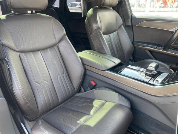 Audi A8 IV (D5) с пробегом 2018 года, цена 4 450 000 рублей, 164950 км, седан, Автокод Объявления