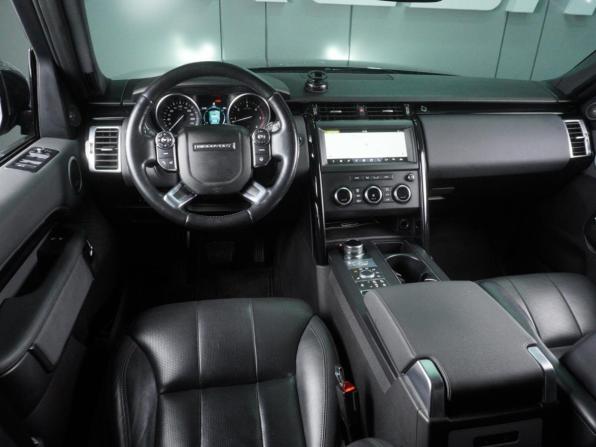 Land Rover Discovery V с пробегом 2018 года, цена 3 769 000 рублей, 181825 км, внедорожник, Автокод Объявления