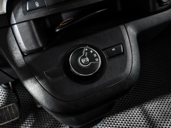 Peugeot Traveller I с пробегом 2021 года, цена 2 890 000 рублей, 135050 км, минивэн, Автокод Объявления