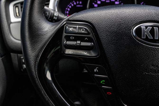 Kia Ceed II с пробегом 2012 года, цена 1 049 000 рублей, 113406 км, универсал, Автокод Объявления