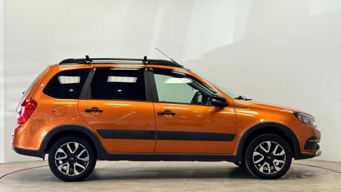 Lada (ВАЗ) Granta I Рестайлинг с пробегом 2022 года, цена 795 000 рублей, 36793 км, универсал, Автокод Объявления