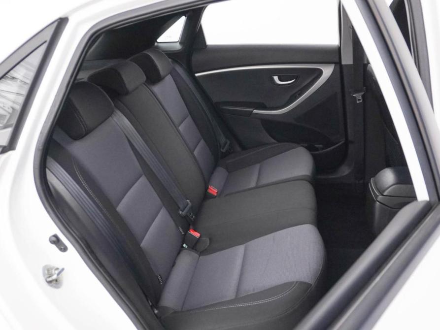 Hyundai i30 II Москва  - изображение 7
