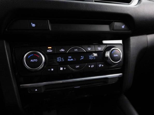 Mazda 6 III (GJ) Рестайлинг с пробегом 2016 года, цена 1 715 023 рубля, 177797 км, седан, Автокод Объявления
