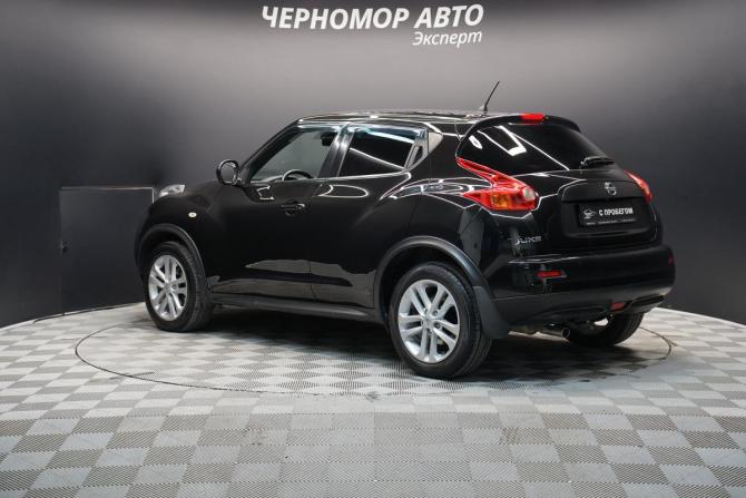 Nissan Juke I с пробегом 2011 года, цена 985 000 рублей, 174979 км, внедорожник, Автокод Объявления